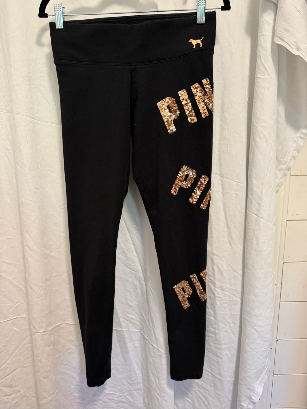 2018 PINK Victoria's Secret Black Gold Sequin Stacked Logo Yoga Leggings S
